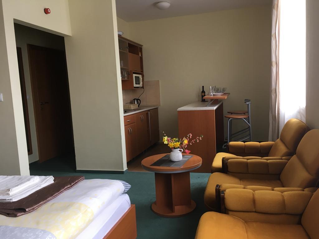 Apartmán Darmon Piest'any Exterior foto