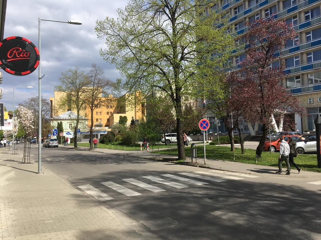 Apartmán Darmon Piest'any Exterior foto